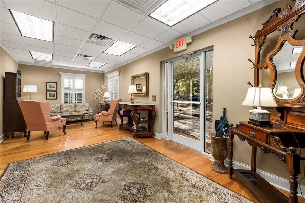 For Sale: $405,000 (0 beds, 0 baths, 1944 Square Feet)
