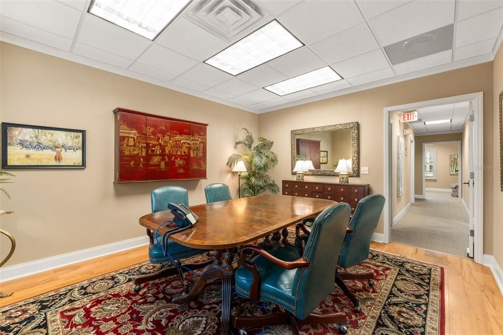 For Sale: $405,000 (0 beds, 0 baths, 1944 Square Feet)