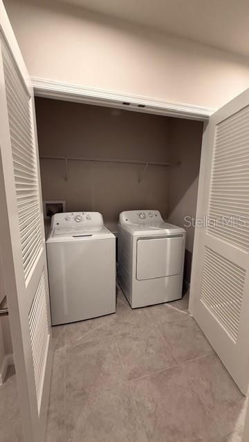 For Rent: $2,200 (4 beds, 2 baths, 1722 Square Feet)