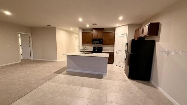 For Rent: $2,200 (4 beds, 2 baths, 1722 Square Feet)