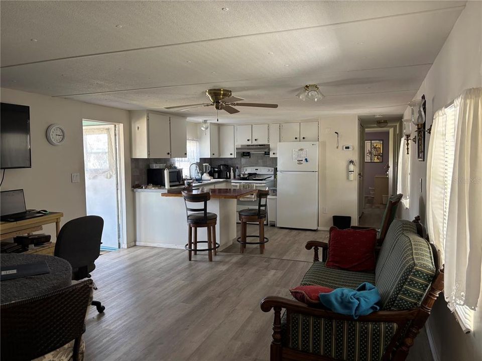Activo con contrato: $89,900 (2 camas, 2 baños, 728 Pies cuadrados)
