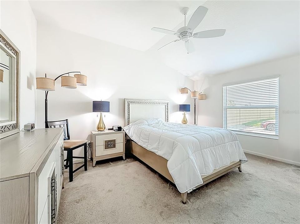 For Sale: $350,000 (3 beds, 2 baths, 1440 Square Feet)