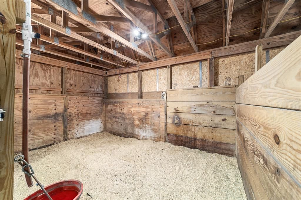 En Venta: $996,500 (4 camas, 3 baños, 4452 Pies cuadrados)