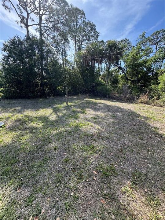 For Rent: $1,750 (2 beds, 2 baths, 1300 Square Feet)
