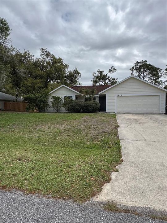 For Rent: $1,750 (2 beds, 2 baths, 1300 Square Feet)