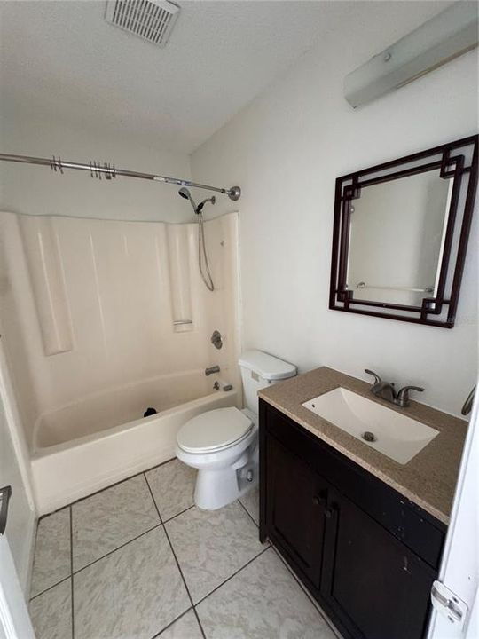 For Rent: $1,750 (2 beds, 2 baths, 1300 Square Feet)