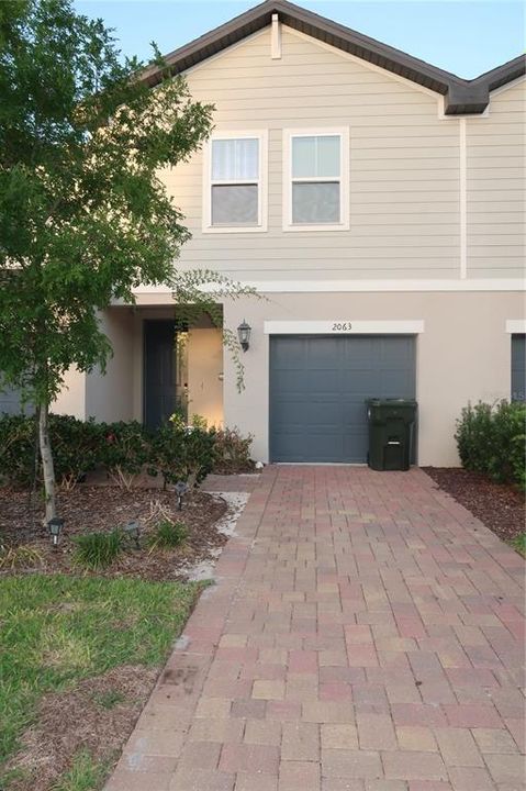 For Sale: $329,900 (3 beds, 2 baths, 1485 Square Feet)