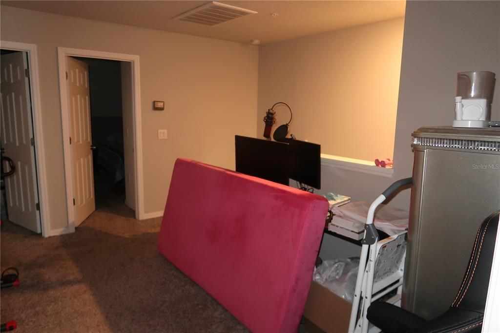 For Sale: $329,900 (3 beds, 2 baths, 1485 Square Feet)
