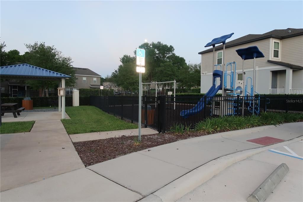 For Sale: $329,900 (3 beds, 2 baths, 1485 Square Feet)