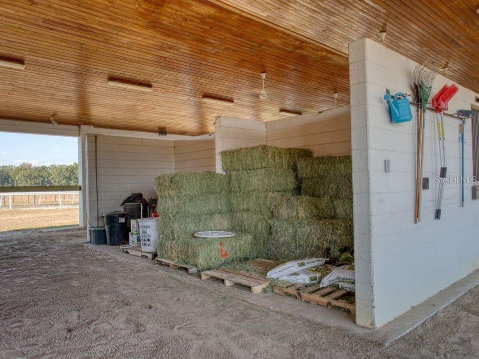 待售: $2,700,000 (4 贝兹, 3 浴室, 1148 平方英尺)