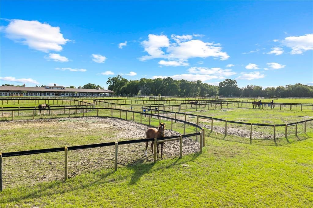 待售: $2,700,000 (4 贝兹, 3 浴室, 1148 平方英尺)