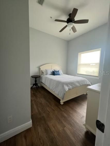 待售: $2,700,000 (4 贝兹, 3 浴室, 1148 平方英尺)