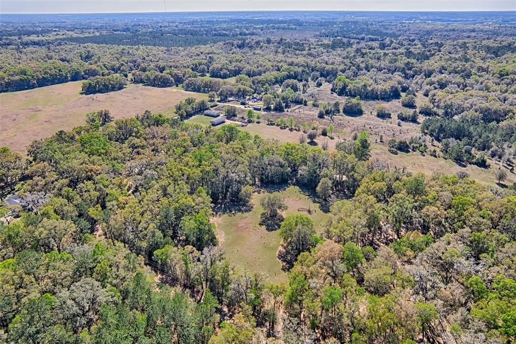 En Venta: $325,000 (5.18 acres)