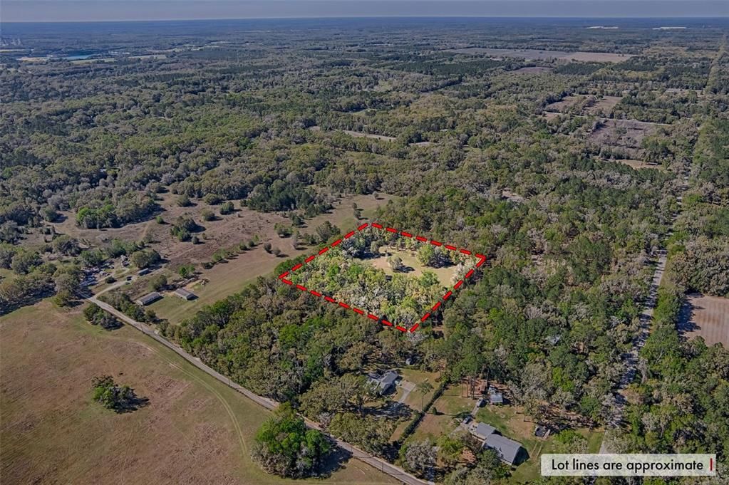 En Venta: $325,000 (5.18 acres)