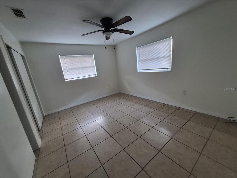 For Rent: $1,349 (2 beds, 1 baths, 808 Square Feet)