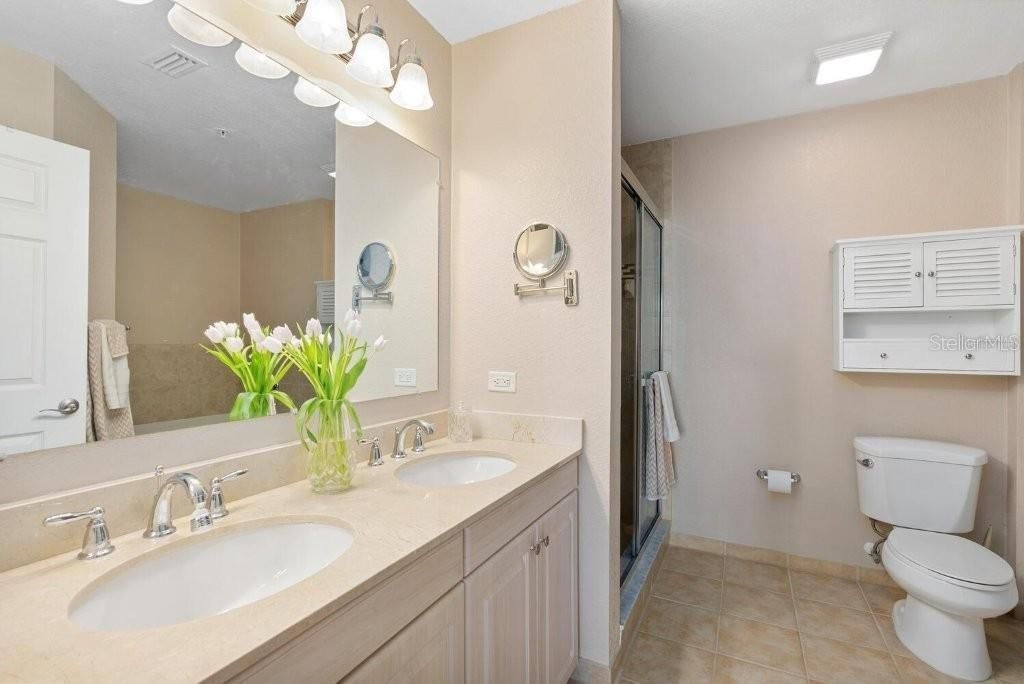 Active With Contract: $535,000 (3 beds, 2 baths, 1352 Square Feet)