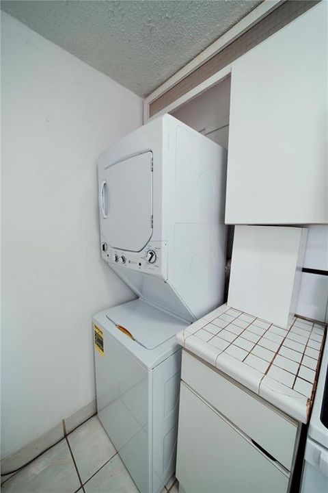 В аренду: $2,000 (2 спален, 1 ванн, 0 Квадратных фут)