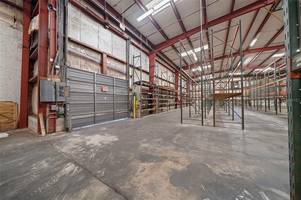 На продажу: $2,700,000 (0 спален, 0 ванн, 30120 Квадратных фут)