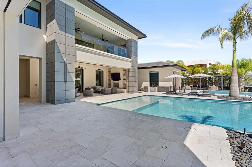 En Venta: $9,495,000 (6 camas, 7 baños, 8257 Pies cuadrados)