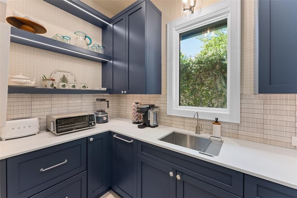 En Venta: $9,495,000 (6 camas, 7 baños, 8257 Pies cuadrados)