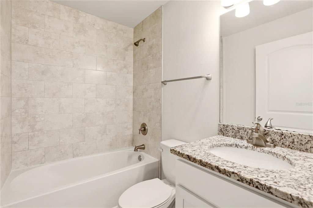 Active With Contract: $279,000 (3 beds, 2 baths, 1614 Square Feet)