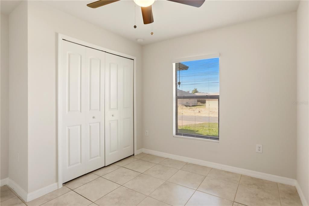 Active With Contract: $279,000 (3 beds, 2 baths, 1614 Square Feet)