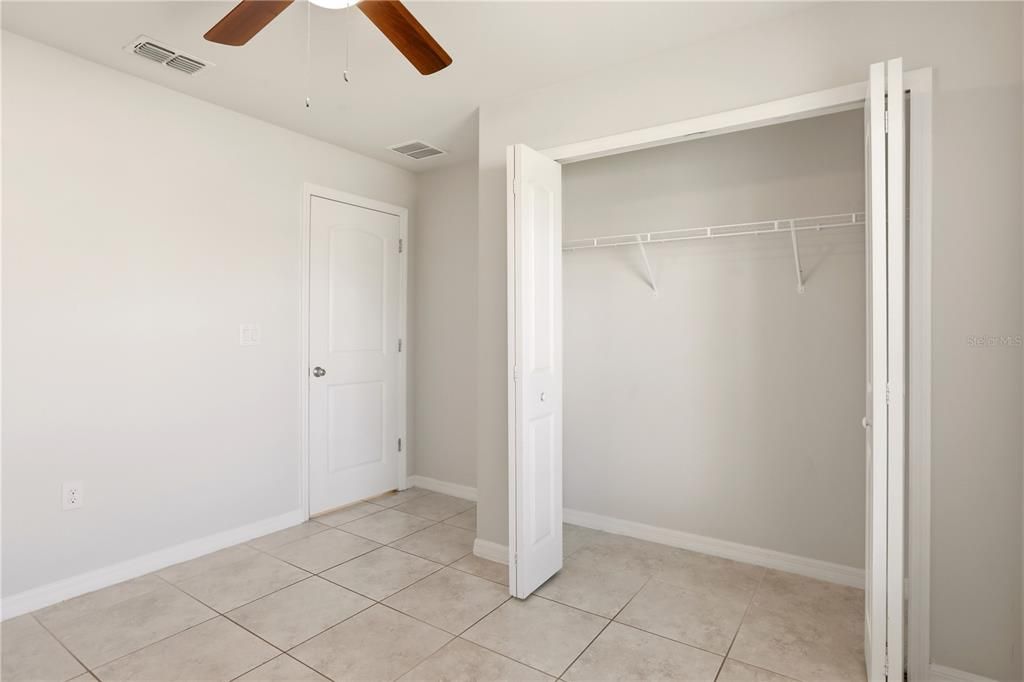 Active With Contract: $279,000 (3 beds, 2 baths, 1614 Square Feet)