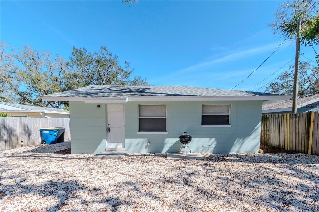 На продажу: $375,000 (2 спален, 0 ванн, 1276 Квадратных фут)