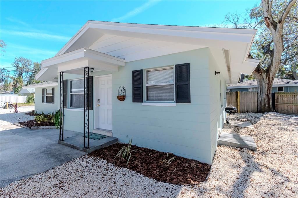 На продажу: $375,000 (2 спален, 0 ванн, 1276 Квадратных фут)