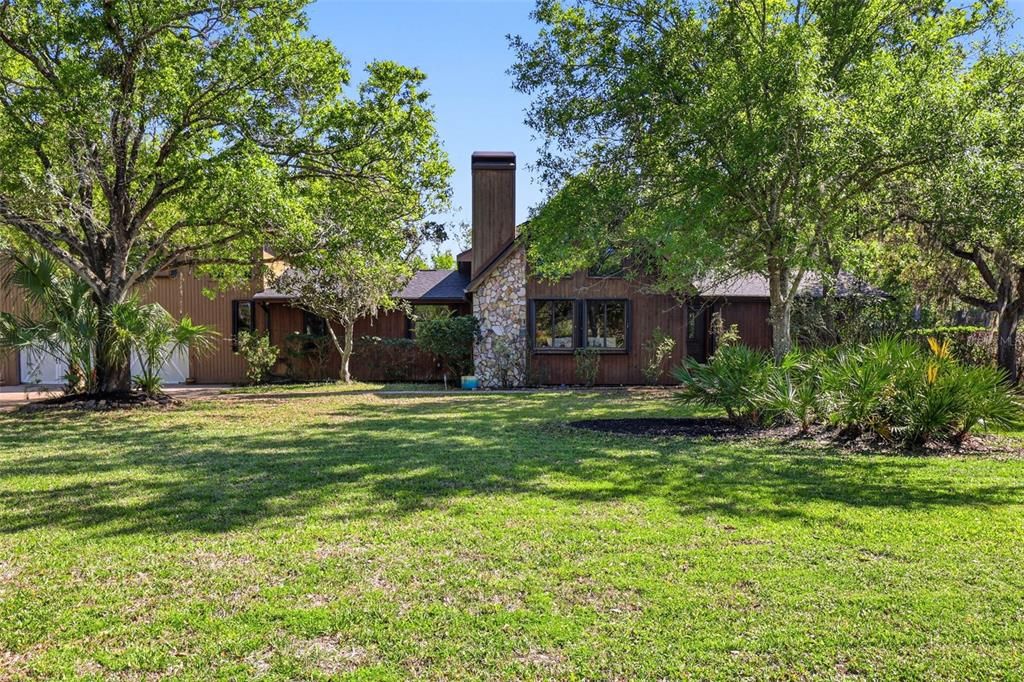 Activo con contrato: $900,000 (4 camas, 4 baños, 3361 Pies cuadrados)