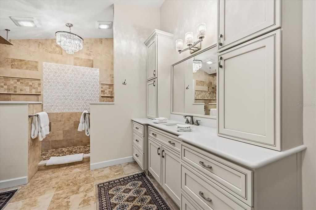For Sale: $1,399,000 (5 beds, 4 baths, 4007 Square Feet)