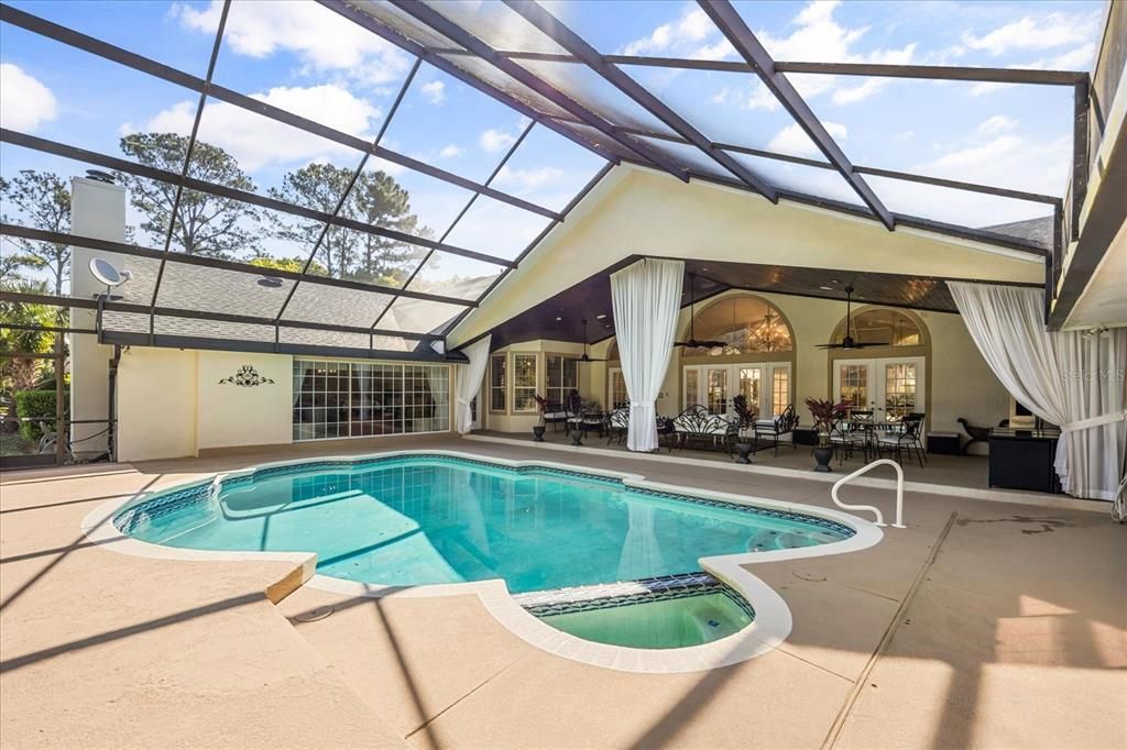 For Sale: $1,399,000 (5 beds, 4 baths, 4007 Square Feet)