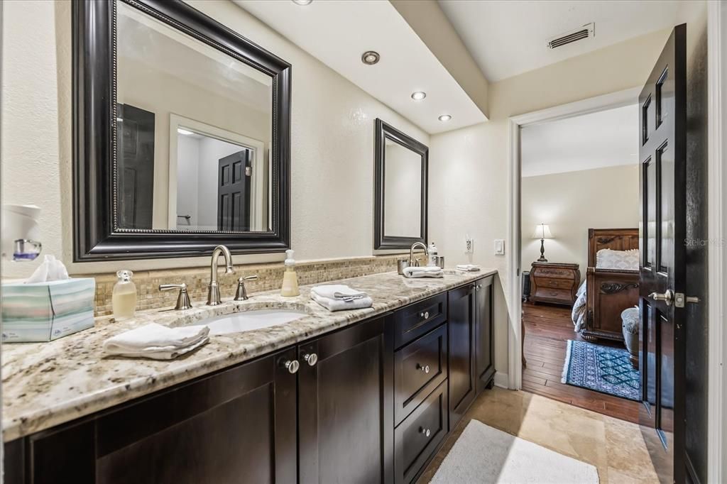 For Sale: $1,399,000 (5 beds, 4 baths, 4007 Square Feet)