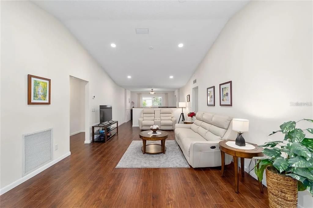 En Renta: $1,800 (2 camas, 2 baños, 1275 Pies cuadrados)