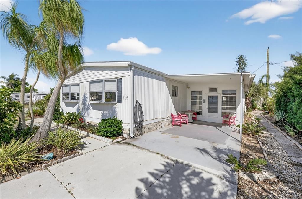 На продажу: $150,000 (2 спален, 2 ванн, 1152 Квадратных фут)