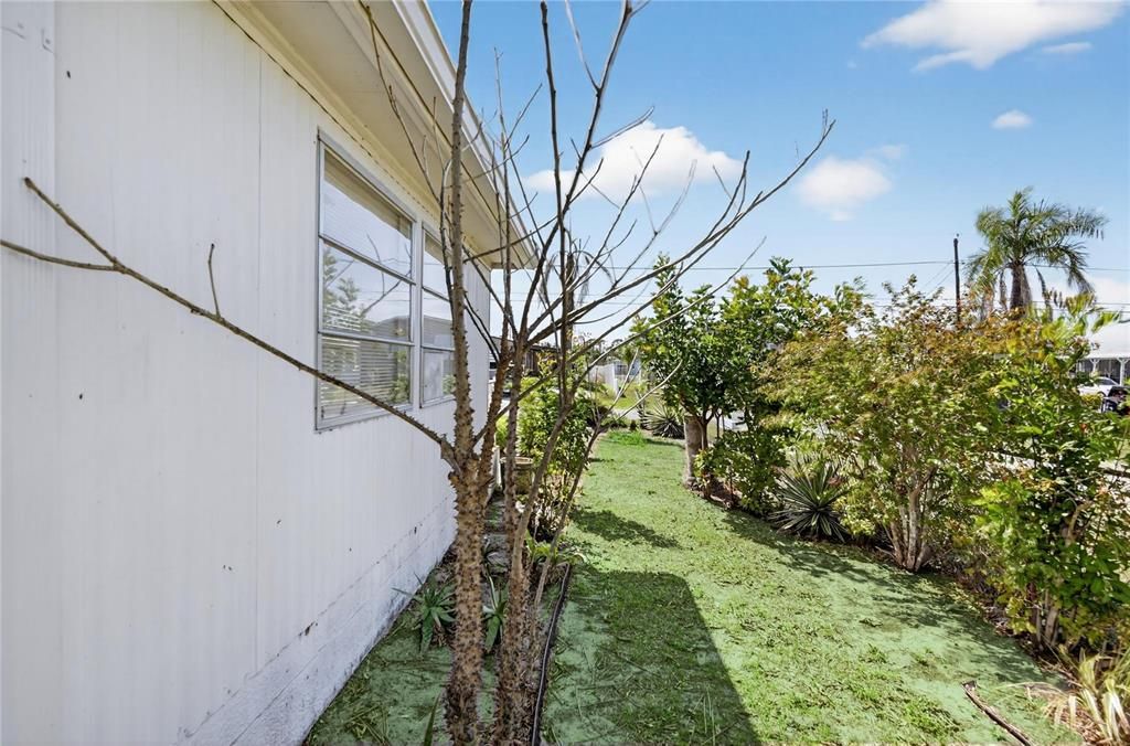 На продажу: $150,000 (2 спален, 2 ванн, 1152 Квадратных фут)