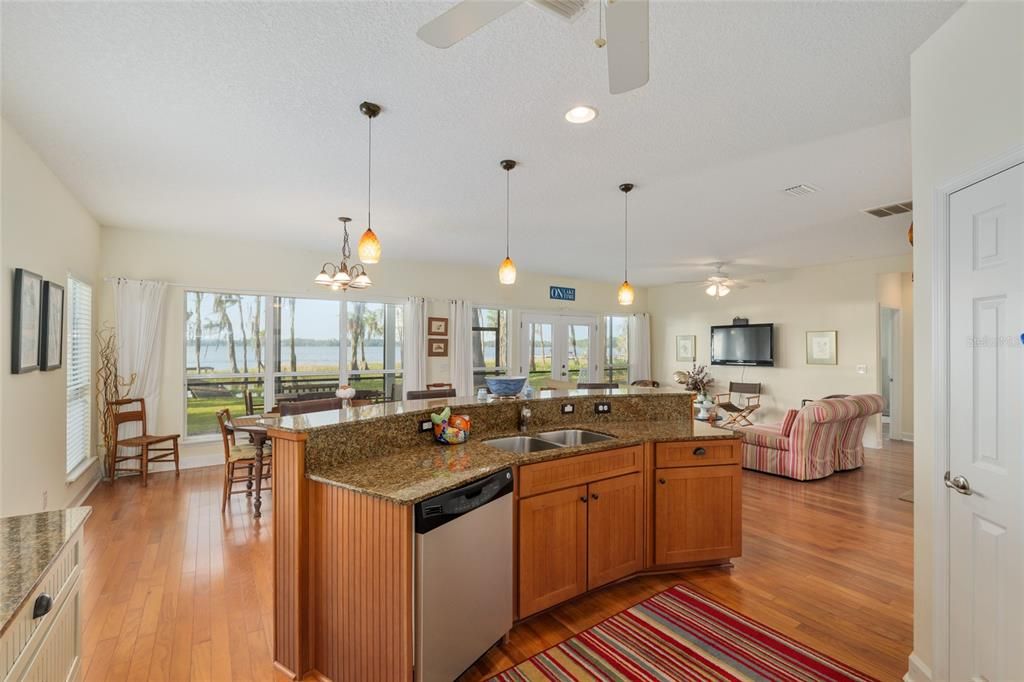 For Sale: $995,000 (4 beds, 4 baths, 3058 Square Feet)