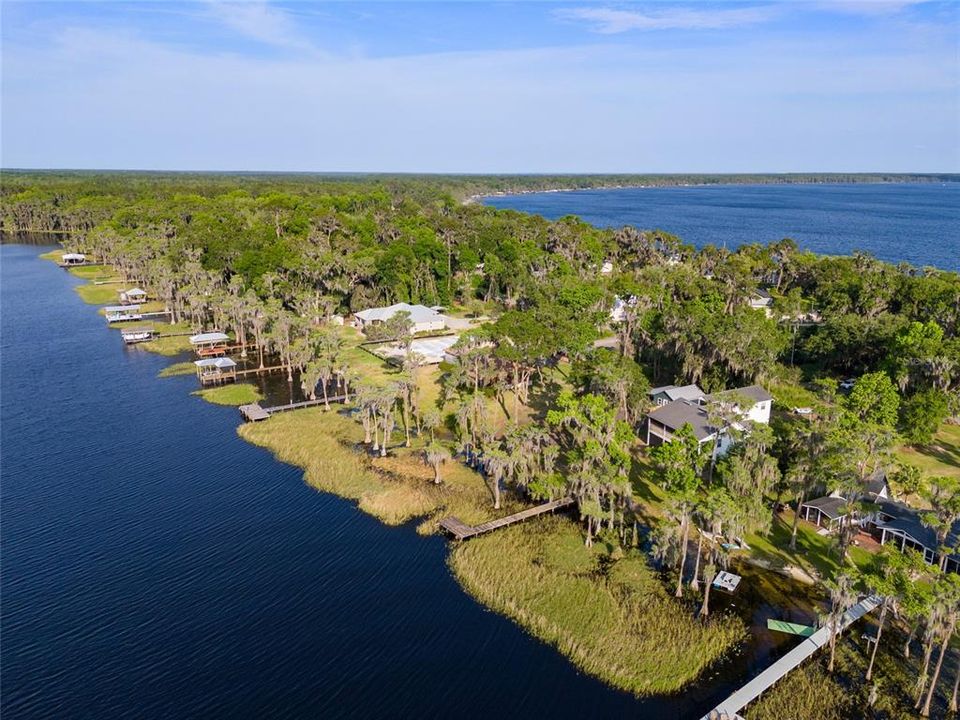 For Sale: $995,000 (4 beds, 4 baths, 3058 Square Feet)