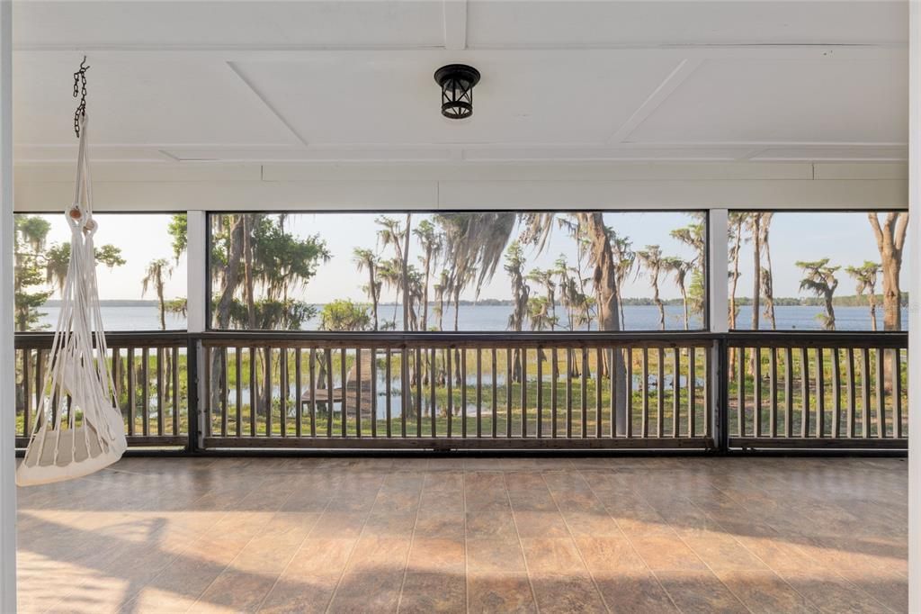 For Sale: $995,000 (4 beds, 4 baths, 3058 Square Feet)