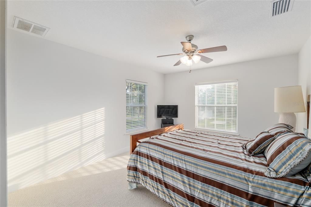 For Sale: $995,000 (4 beds, 4 baths, 3058 Square Feet)