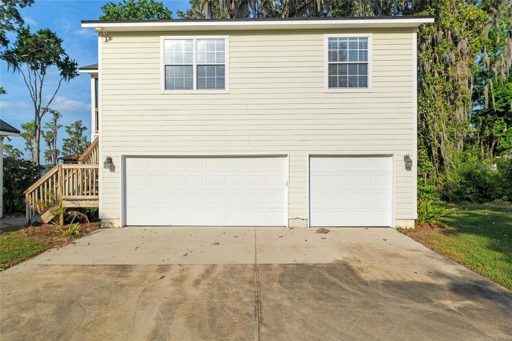 For Sale: $995,000 (4 beds, 4 baths, 3058 Square Feet)