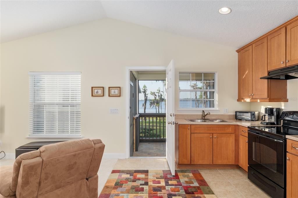 For Sale: $995,000 (4 beds, 4 baths, 3058 Square Feet)