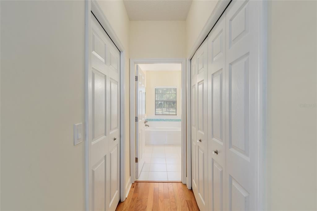 For Sale: $995,000 (4 beds, 4 baths, 3058 Square Feet)