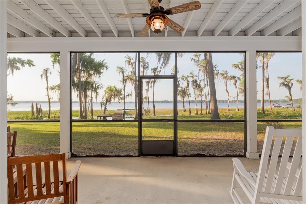 For Sale: $995,000 (4 beds, 4 baths, 3058 Square Feet)
