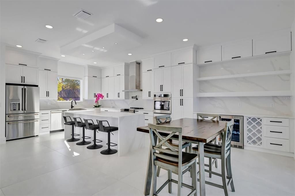 En Venta: $1,245,000 (5 camas, 4 baños, 3098 Pies cuadrados)