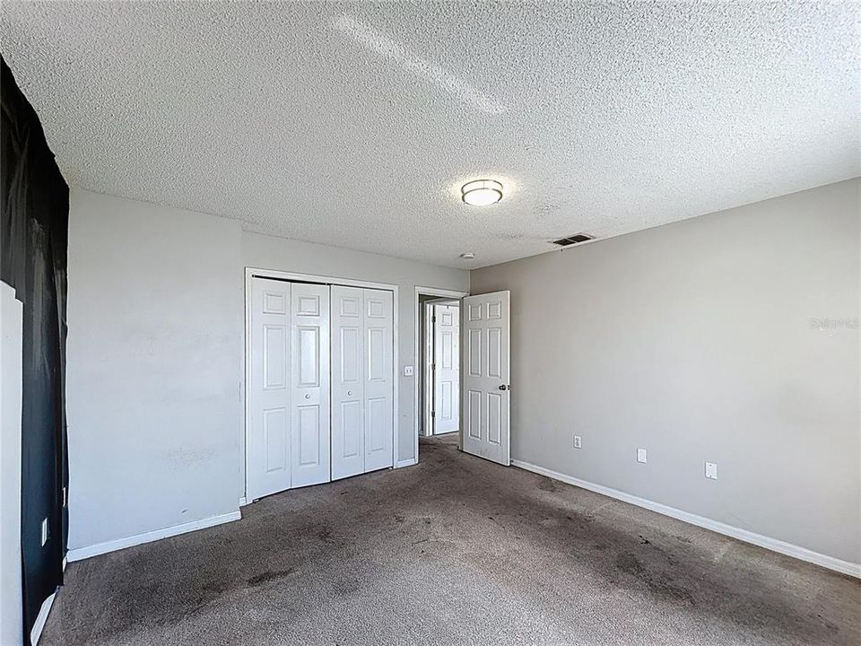 For Sale: $374,100 (4 beds, 2 baths, 2844 Square Feet)