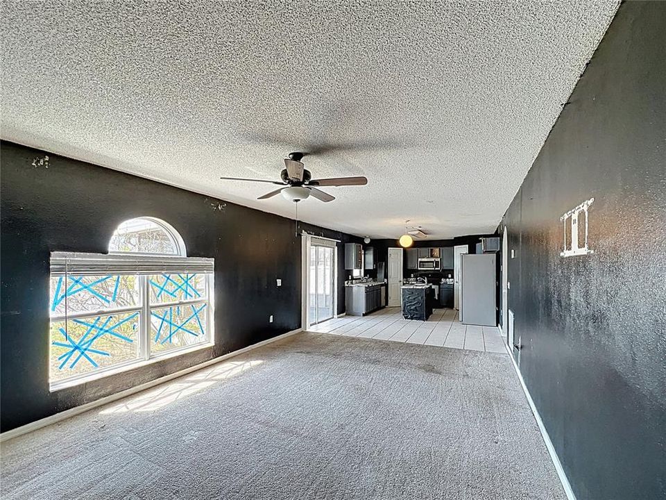 For Sale: $374,100 (4 beds, 2 baths, 2844 Square Feet)