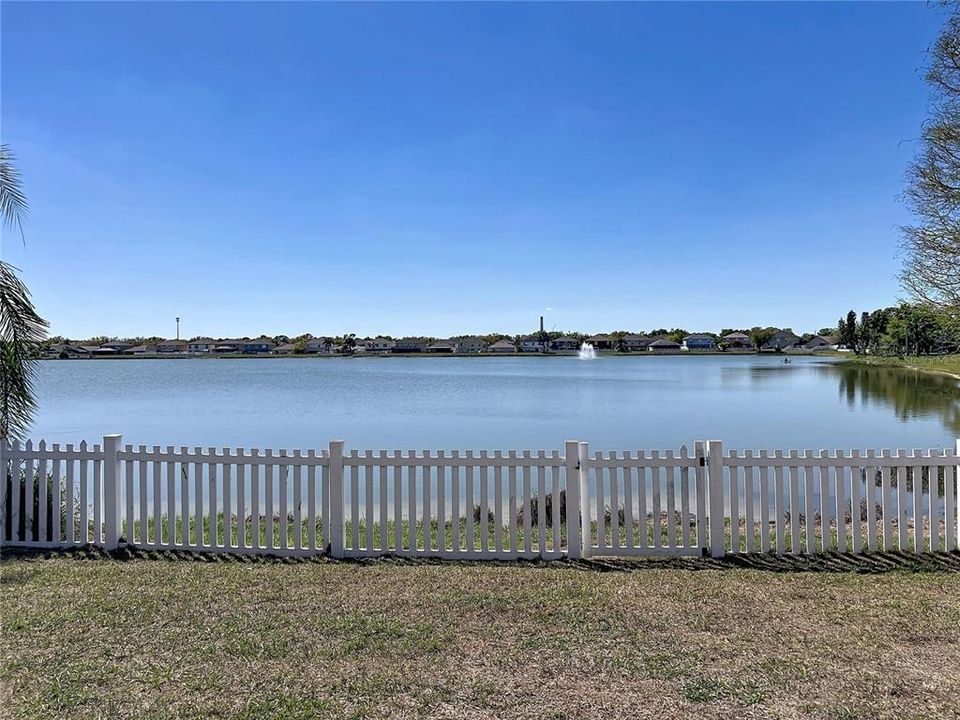 For Sale: $374,100 (4 beds, 2 baths, 2844 Square Feet)