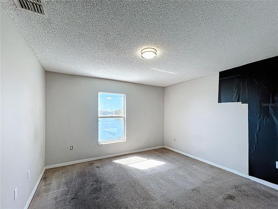 For Sale: $374,100 (4 beds, 2 baths, 2844 Square Feet)