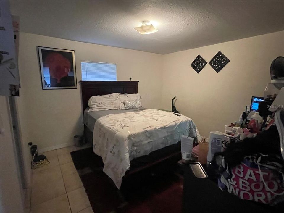 For Sale: $350,000 (4 beds, 0 baths, 2211 Square Feet)